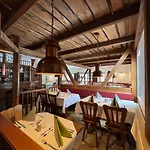 Hotel Der Distelhof - Ihr Land- Und Tagungshotel Zwischen Rennsteig, Rhoen & Werratal Hotel Dillstadt