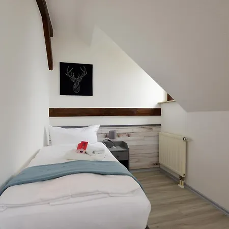 Der Distelhof - Ihr Land- Und Tagungshotel Zwischen Rennsteig, Rhoen & Werratal 3*
