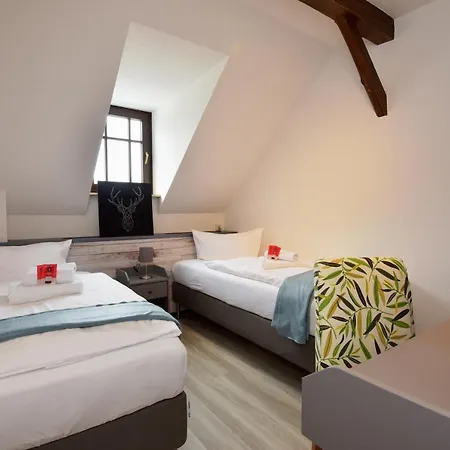Der Distelhof - Ihr Land- Und Tagungshotel Zwischen Rennsteig, Rhoen & Werratal Dillstadt