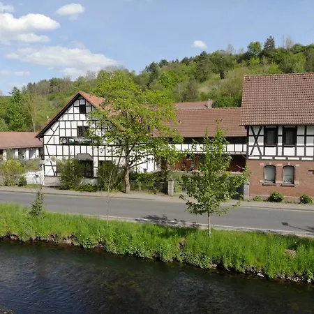 호텔 Der Distelhof - Ihr Land- Und Tagungshotel Zwischen Rennsteig Und Rhoen Dillstadt
