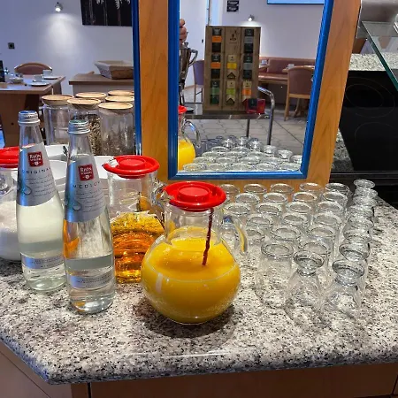 Der Distelhof - Ihr Land- Und Tagungshotel Zwischen Rennsteig Und Rhoen 酒店 3*