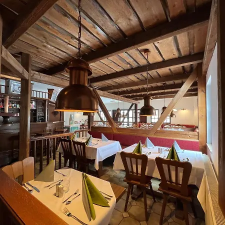 Der Distelhof Mit Scheunencafe Hotel Dillstadt