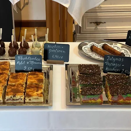Hotel Der Distelhof Mit Scheunencafe Dillstadt