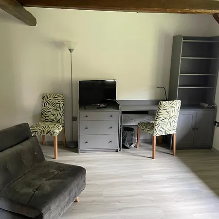 Der Distelhof Garni 3*
