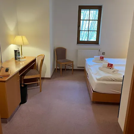 Der Distelhof - Ihr Land- Und Tagungshotel Zwischen Rennsteig Und Rhoen