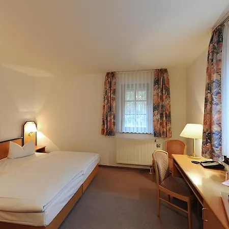 Der Distelhof - Ihr Land- Und Tagungshotel Zwischen Rennsteig, Rhoen & Werratal
