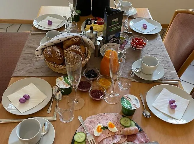 Hotel Der Distelhof Mit Scheunencafé Dillstadt