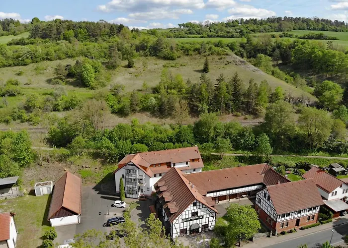 Hotel Der Distelhof Mit Scheunencafé Dillstadt