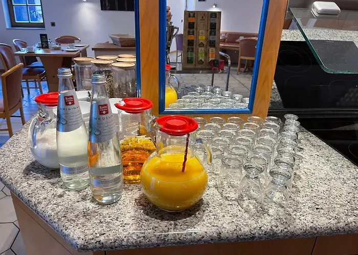 Der Distelhof Mit Scheunencafé Hotel 3*