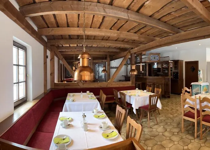 Der Distelhof Mit Scheunencafé